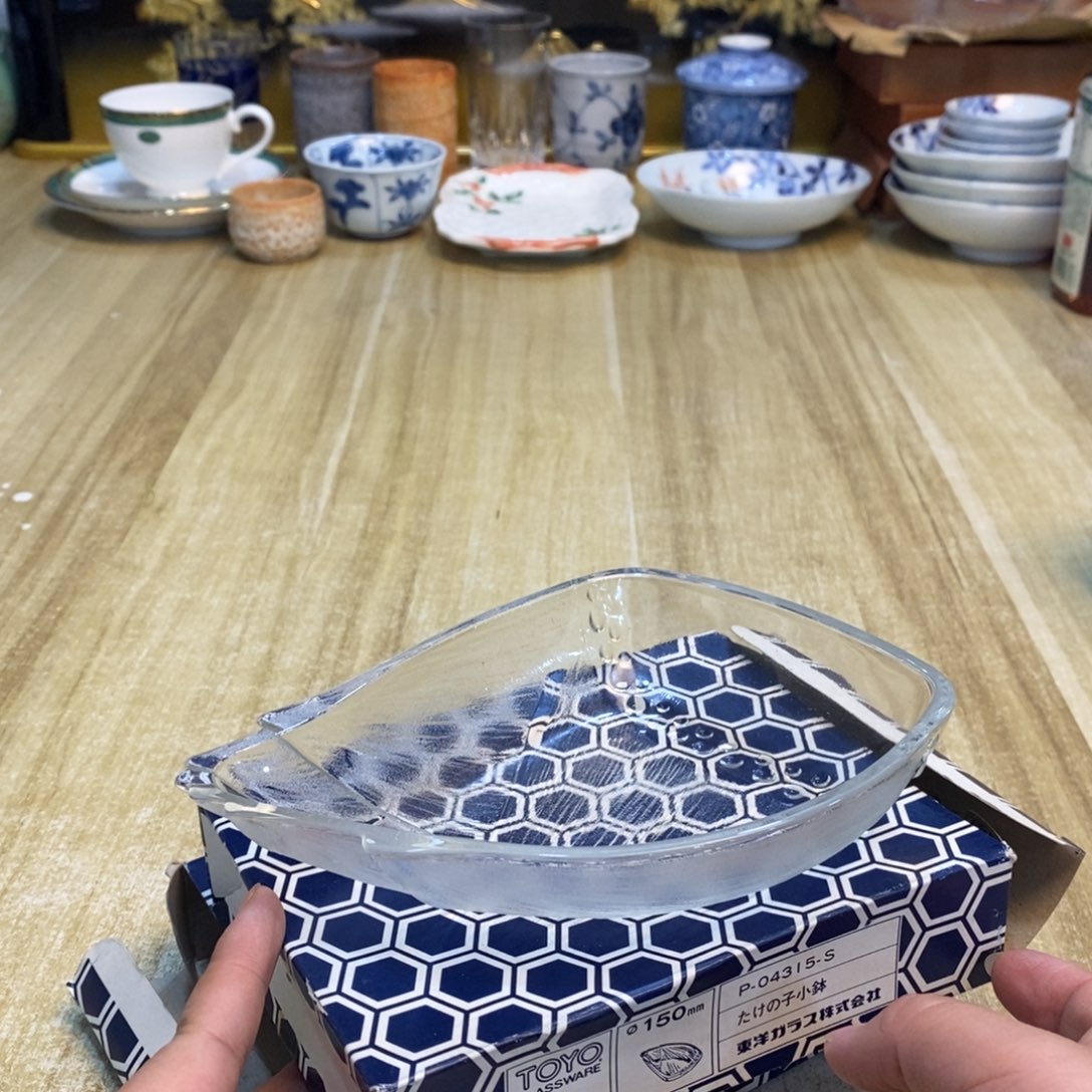 高***墙瓷片易雅集工艺品有限公司