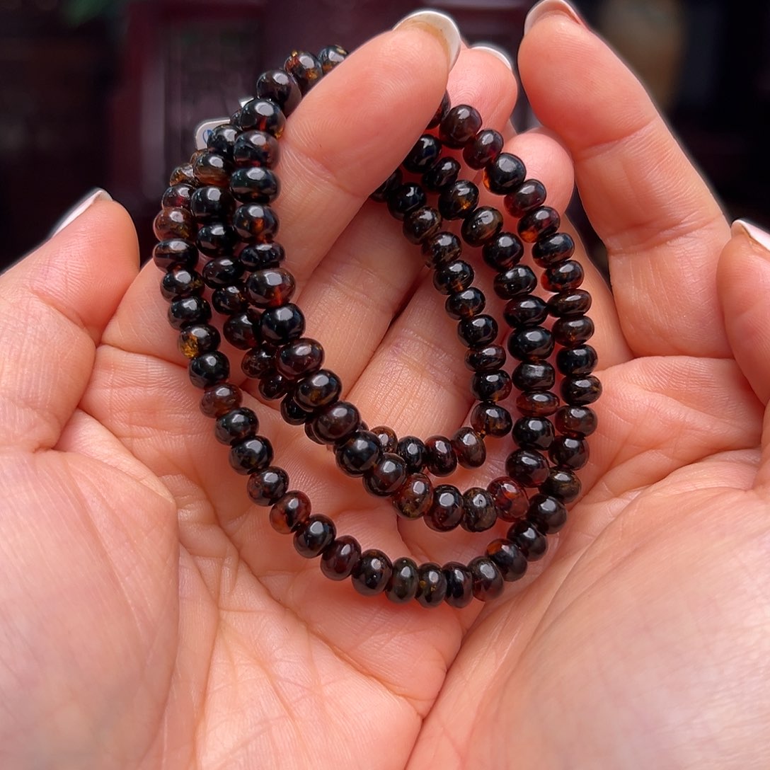 琥珀裸石未镶嵌抚顺琥珀70012。6m m