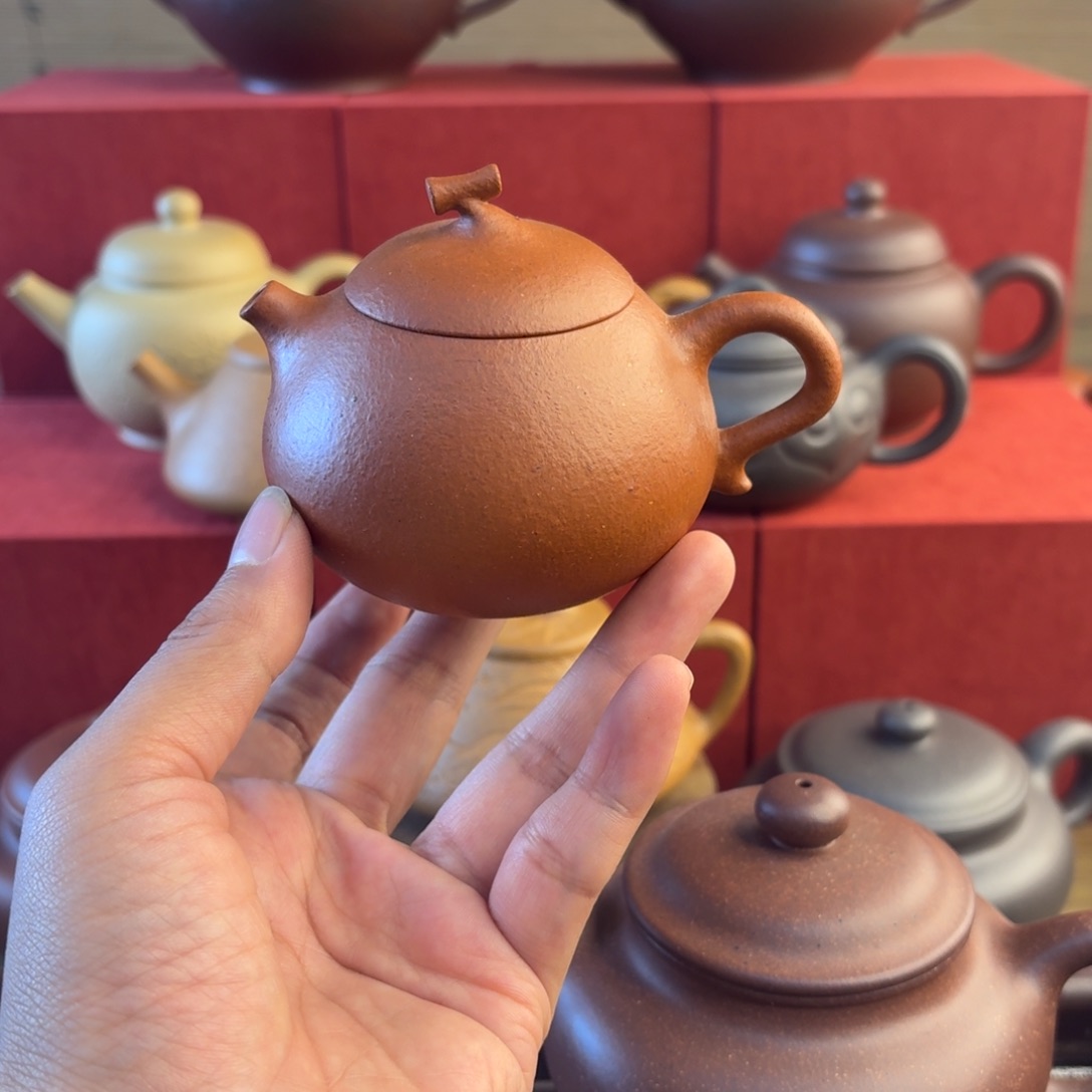 红泥茶壶微微瑕福利红黄泥半手150毫升左右
