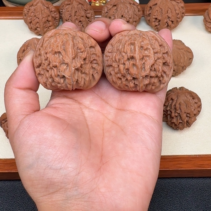 文玩核桃把件全品磨盘44