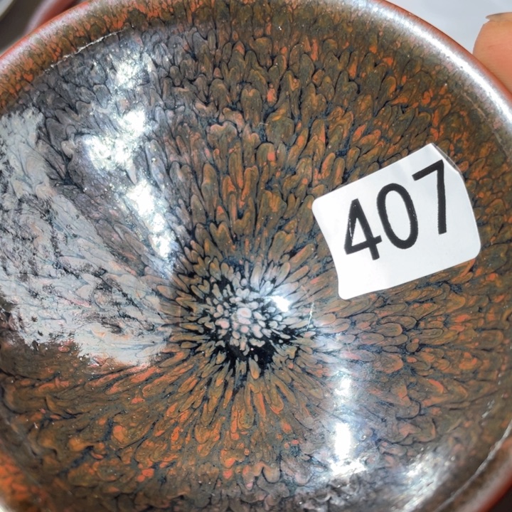 茶盏小*茶色头发有点卷407