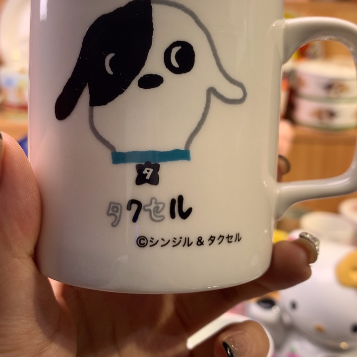 亚***️瓷片中古时代在古代有很多