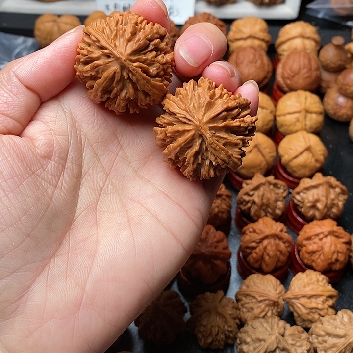 火***”吊坠文玩核桃火麒麟