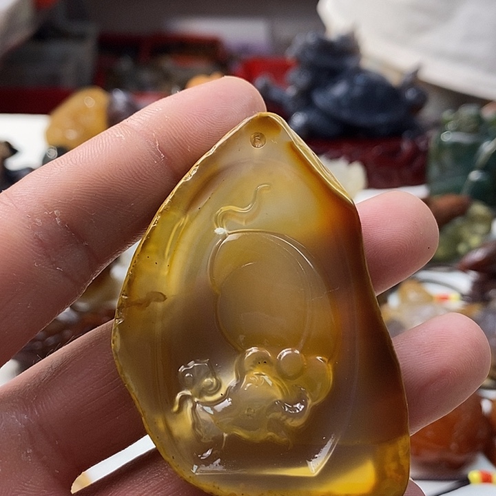 未镶嵌颈饰玛瑙/玉髓