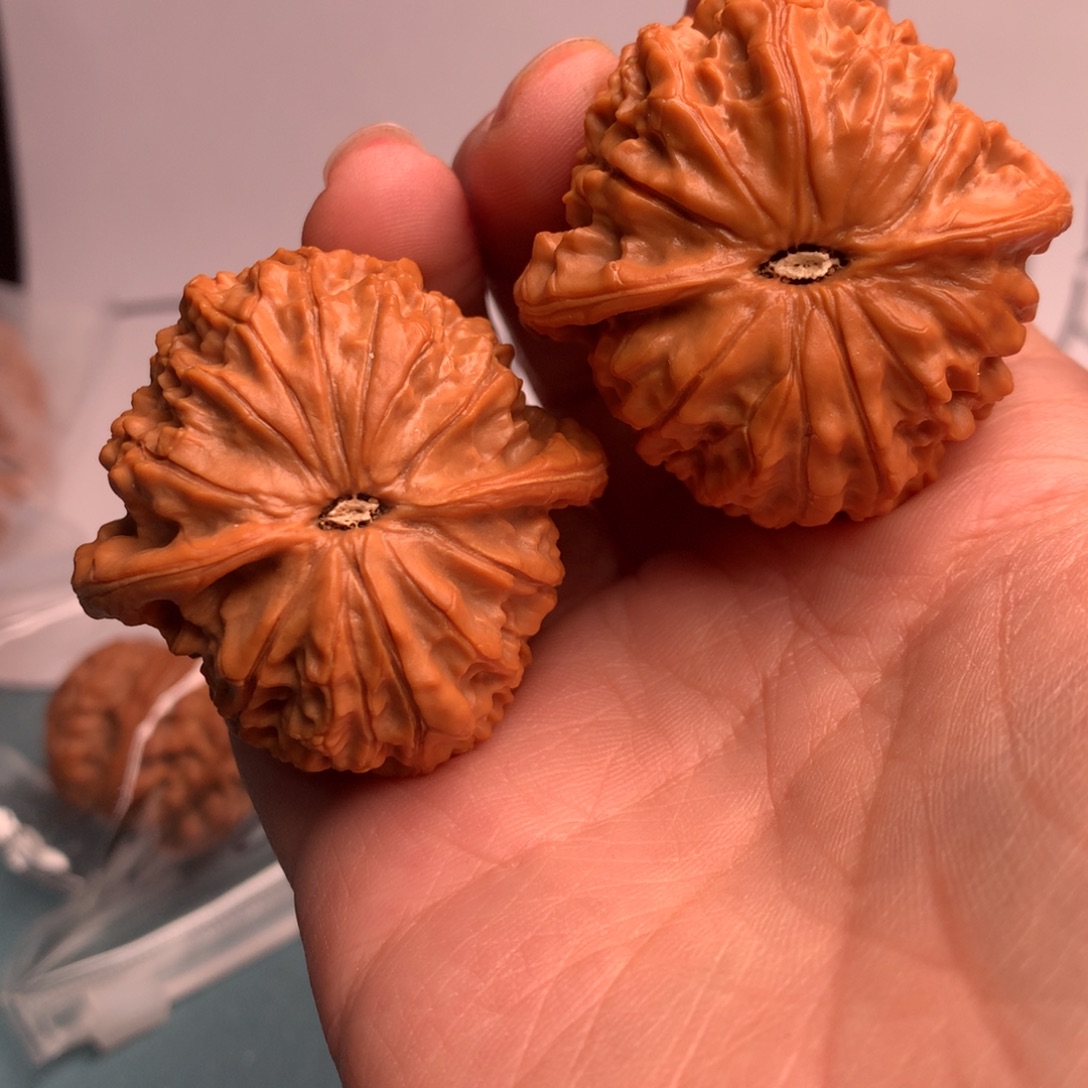 天***裕吊坠文玩核桃金麒麟4