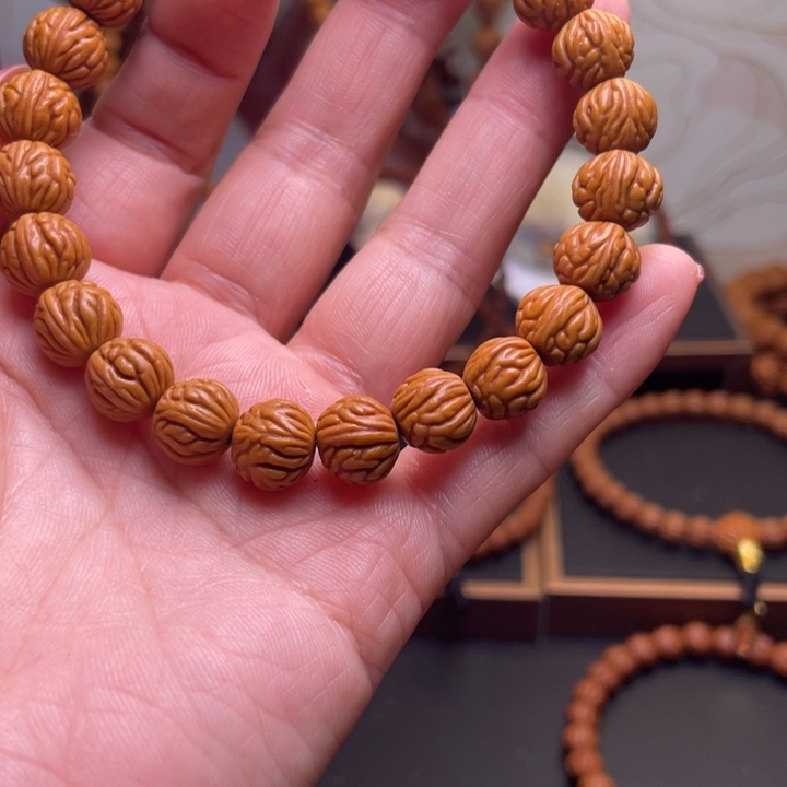 脆***鲨桃核吊坠龙文桃核