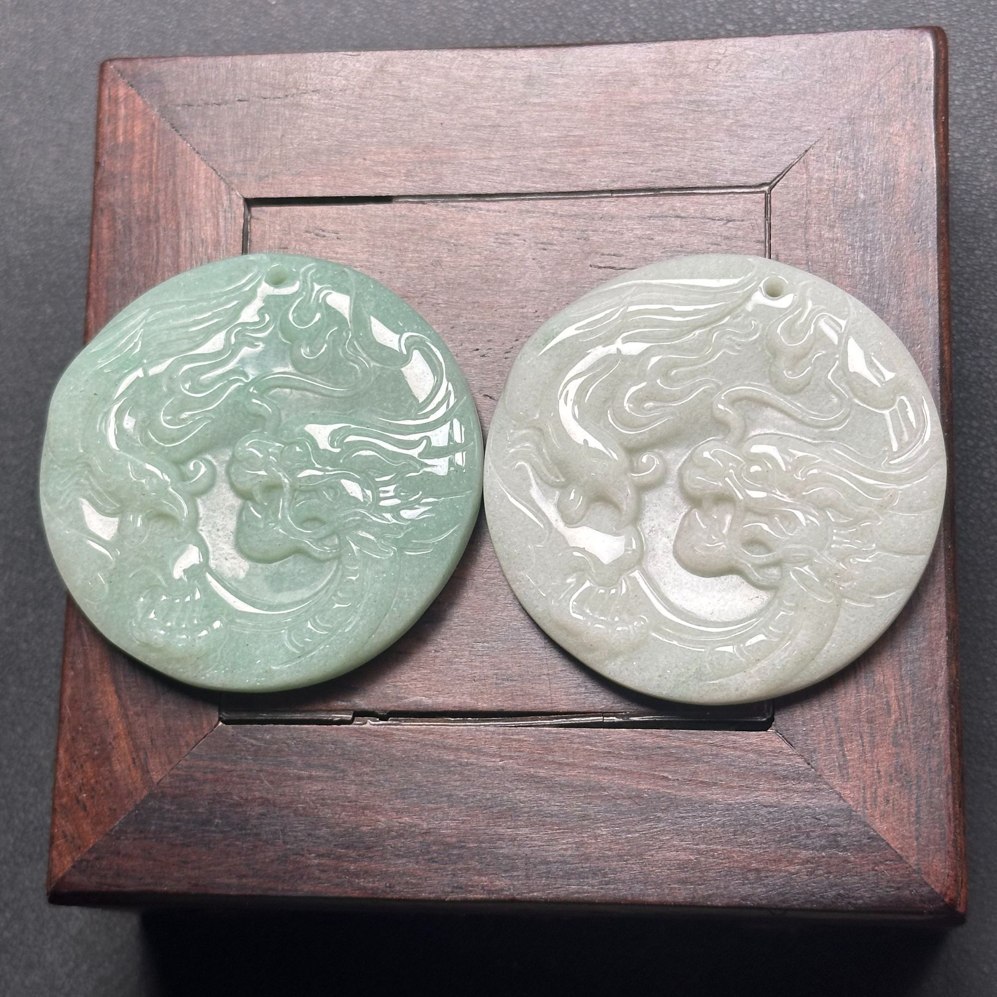 浩哥珠宝 石英质玉佘太翠龙凤牌（多样性发一）