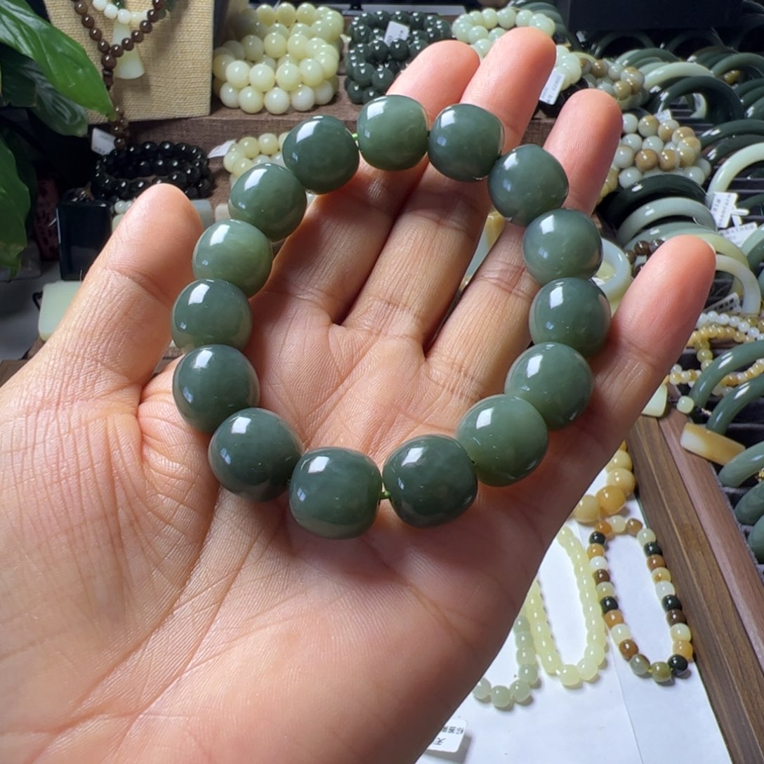 手链未镶嵌和田玉