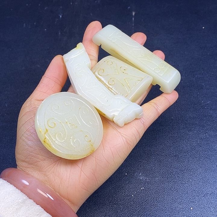 白玉菩提把件精选