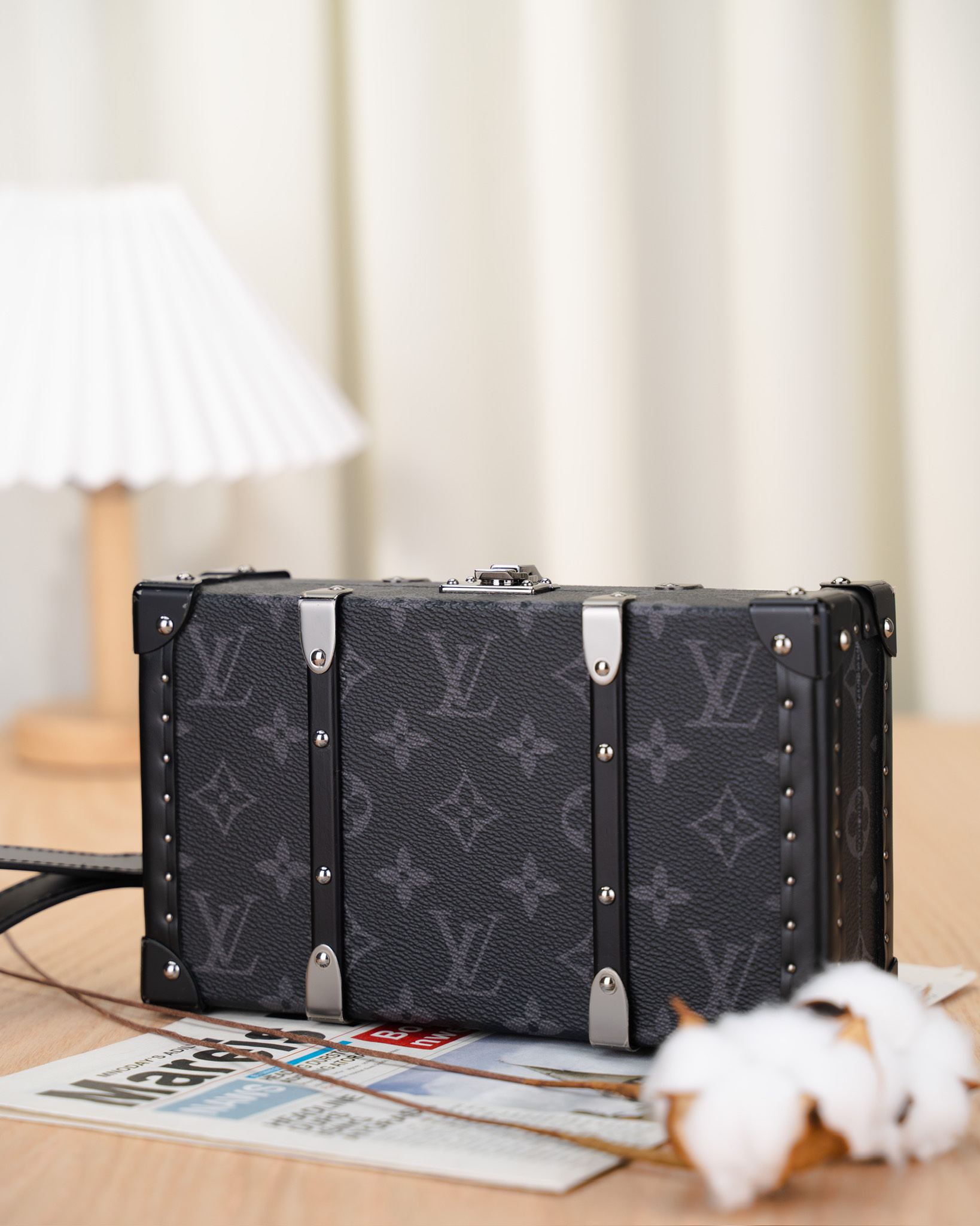 99新 LV （5286）lv wallet trunk 黑老花硬箱 手拿 方盒子盒子包