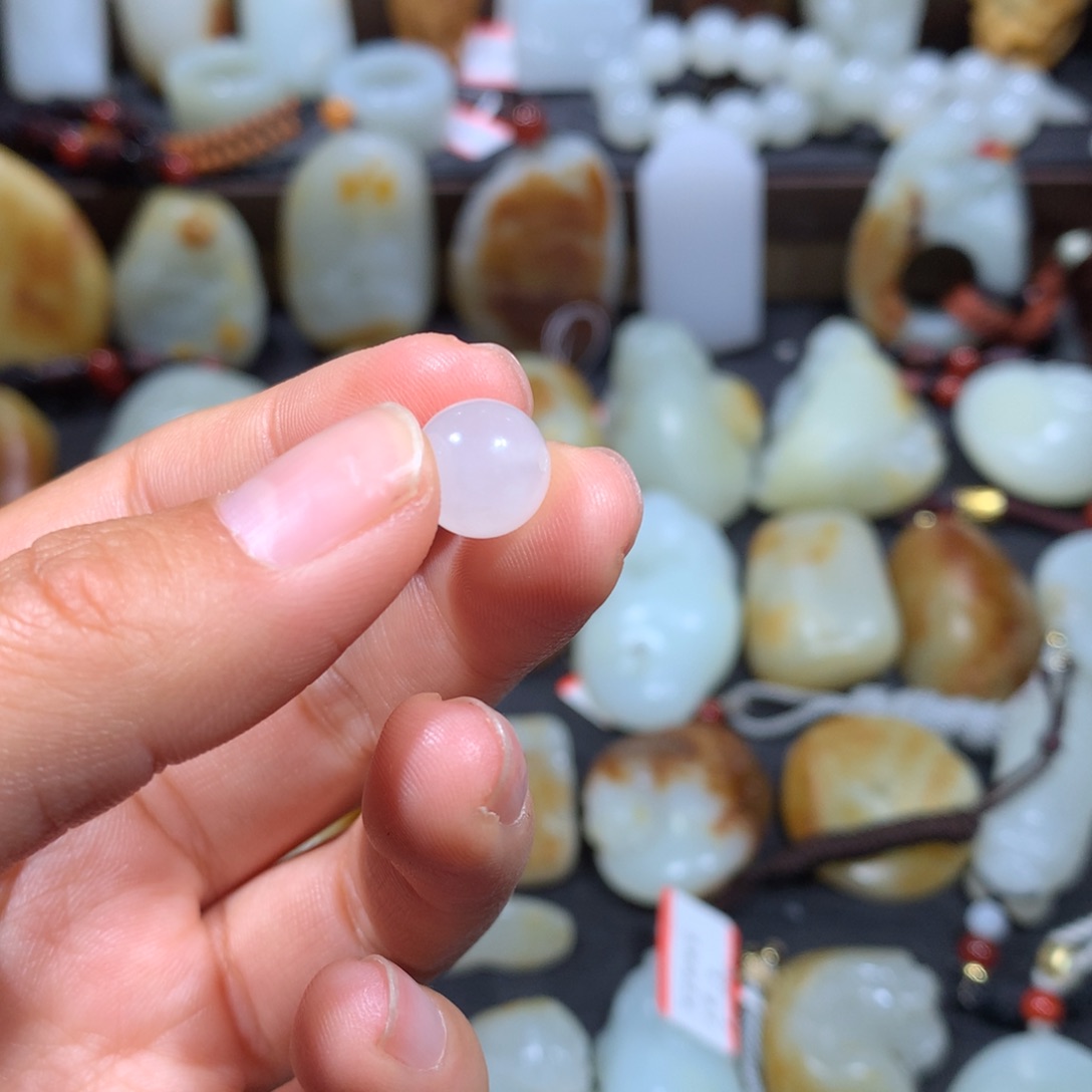 和田玉颈饰未镶嵌0*8