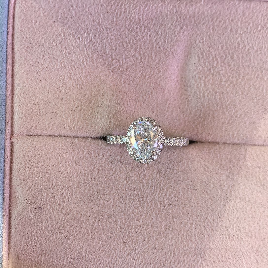 安***妞实验室培育钻石铂Pt950镶嵌15