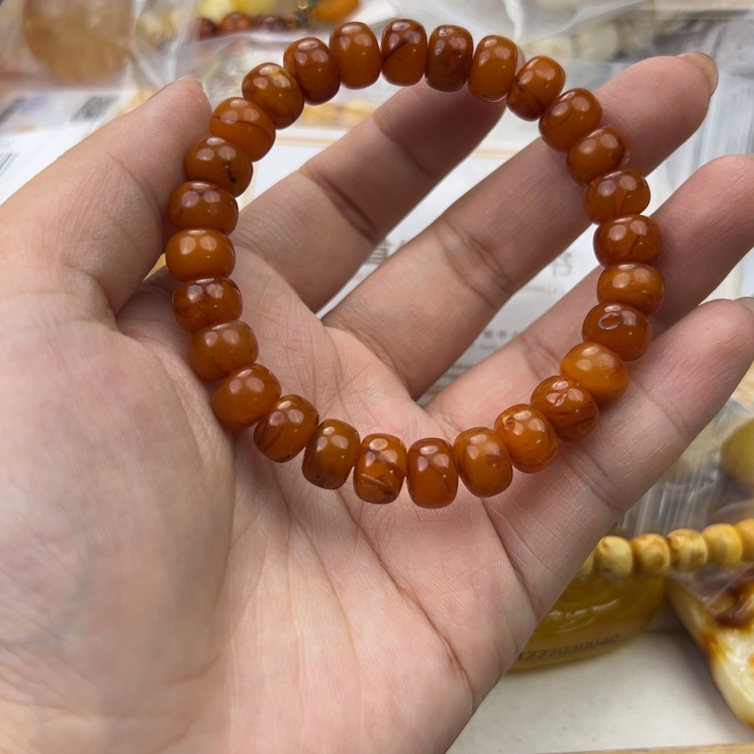 琥珀珠宝奇石未镶嵌