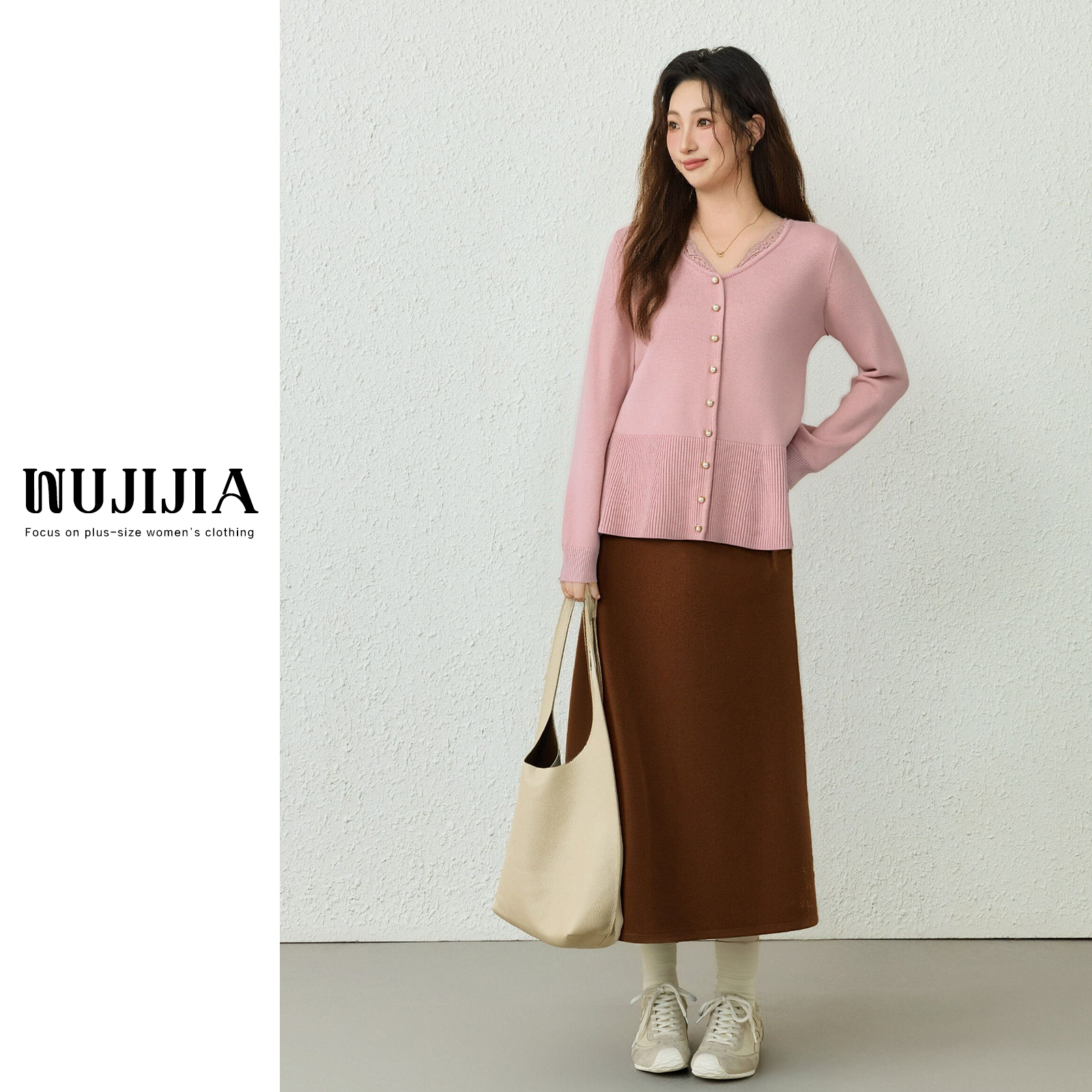 五季家大码女装冬季加厚粉色/白色上衣ZL114908搭配ZL38595半裙