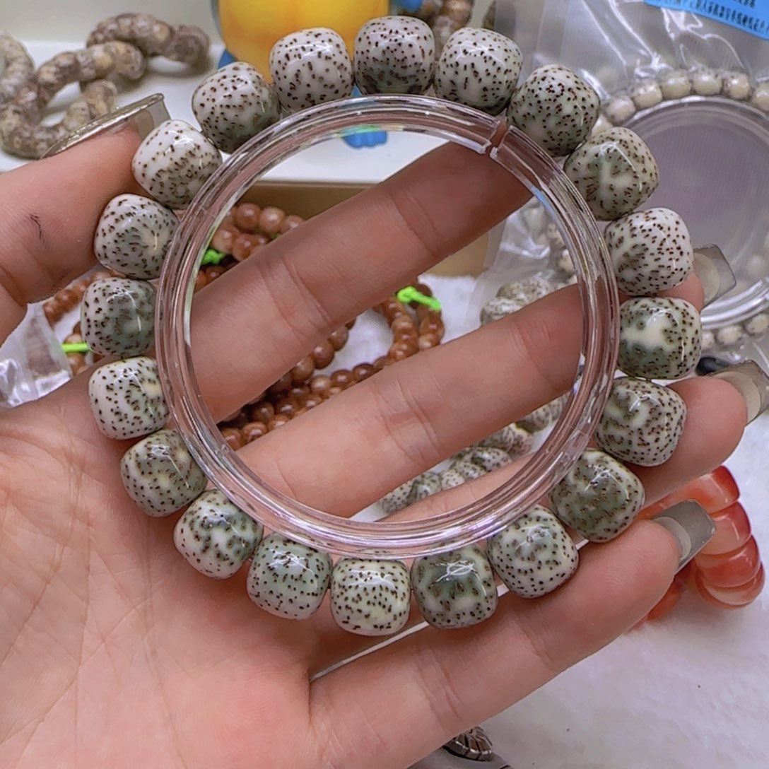 星月菩提手串N**K51高端大眼睛星月菩提1.2桶单圈