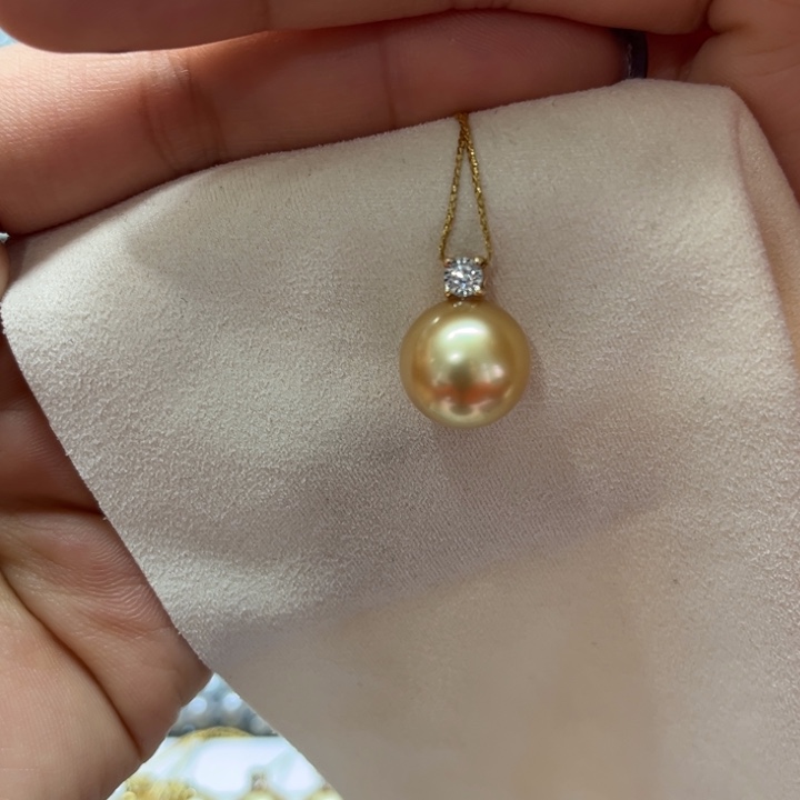 海水珍珠吊坠(不含链)18K金镶嵌