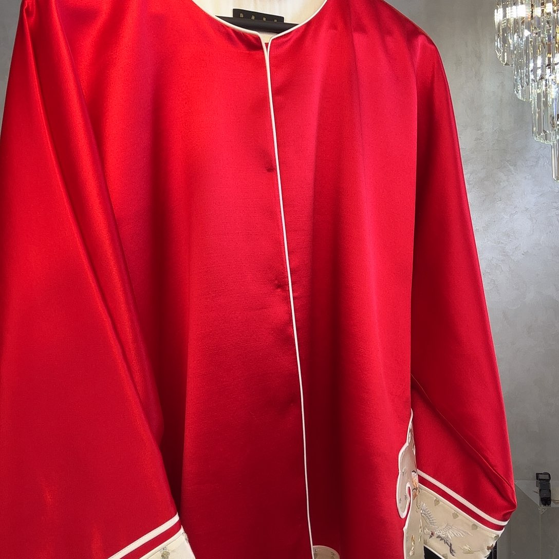 丝毛缎苏绣上衣0145