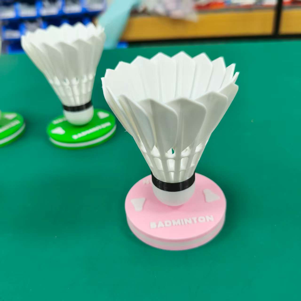 羽毛球摆件磁吸创意装饰品室内饰品办公桌摆设居家饰品生日礼物