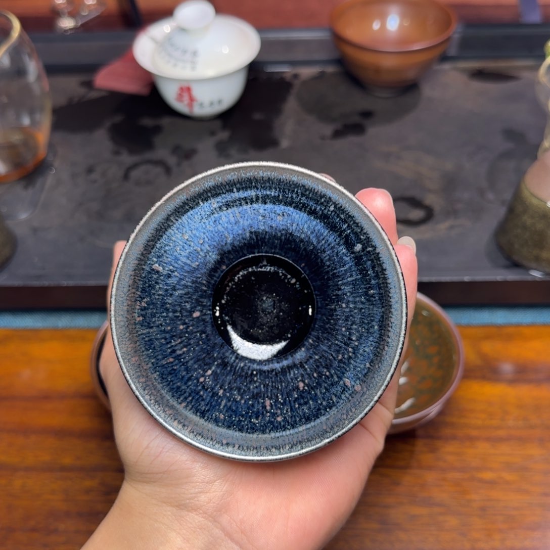 茶盏用****3一年了吧还是要