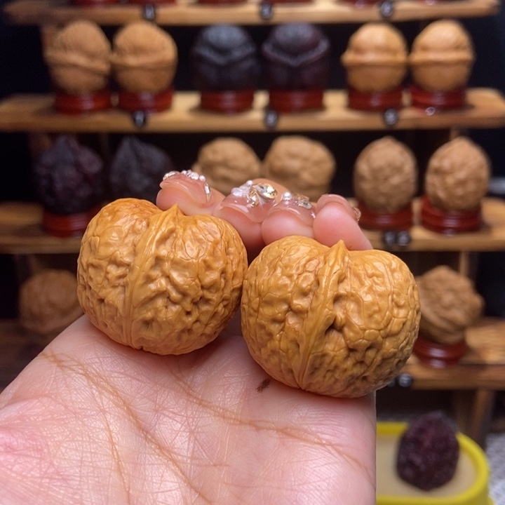 文玩核桃吊坠金印3