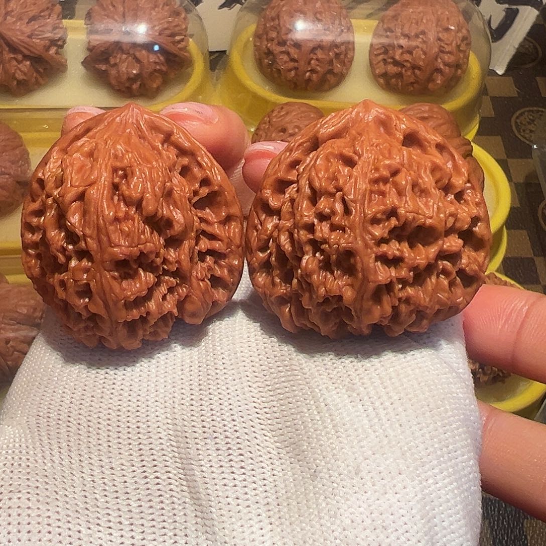 文玩核桃吊坠有修41三角疆