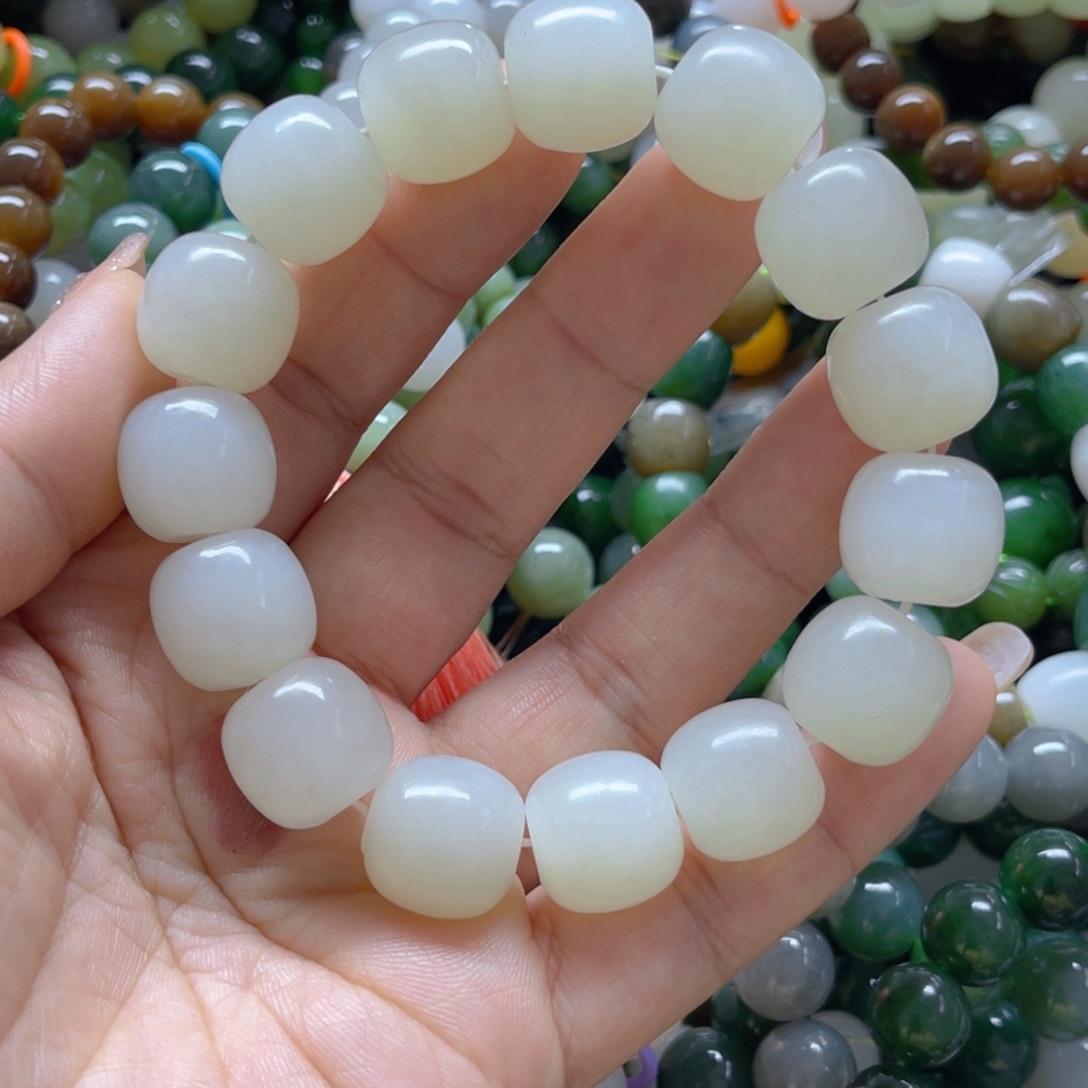 和田玉手链未镶嵌