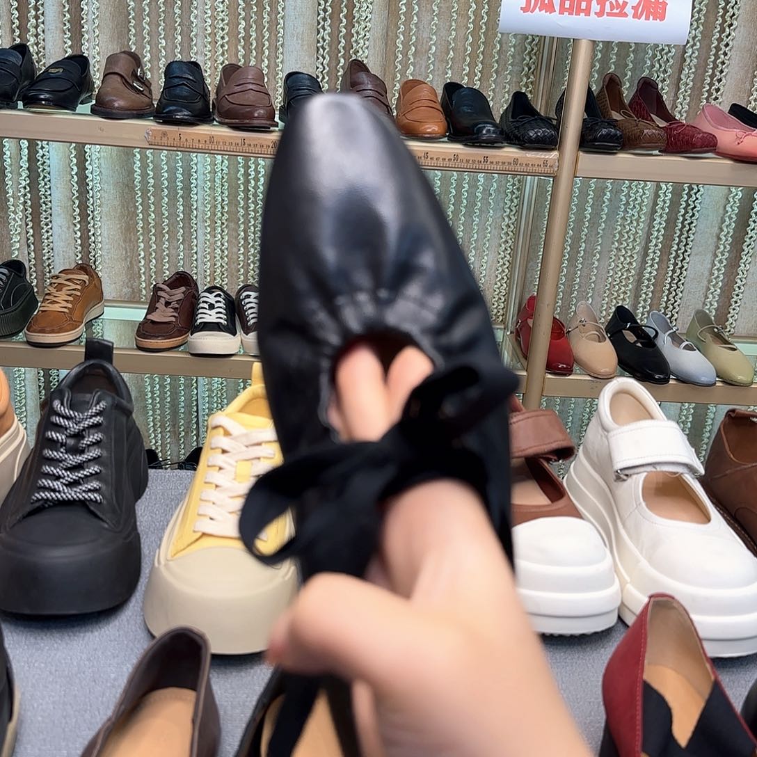 福利马皮真皮底34-40码黑色拍下备注