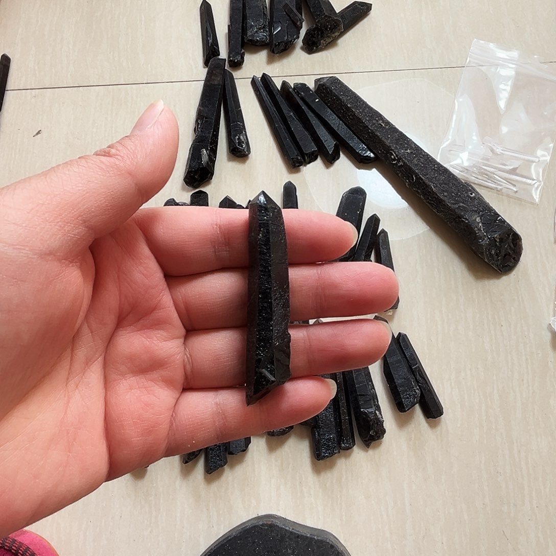 *****水晶未镶嵌珠宝半成品