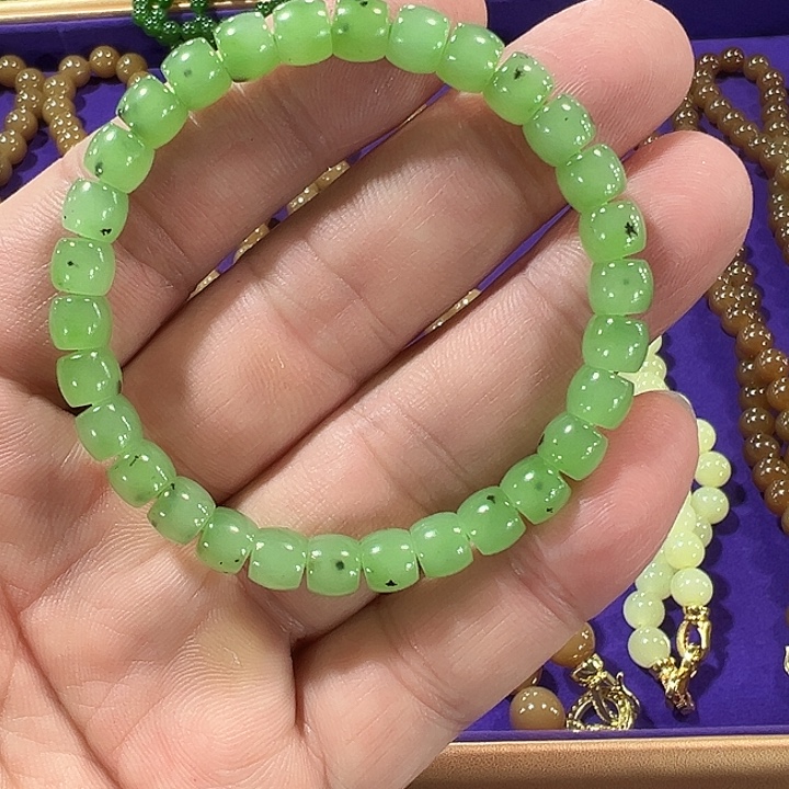 和田玉（碧玉）未镶嵌手串