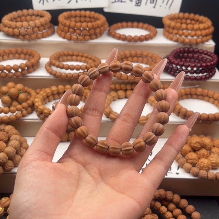 无***m吊坠猴头核桃全品鲨鱼