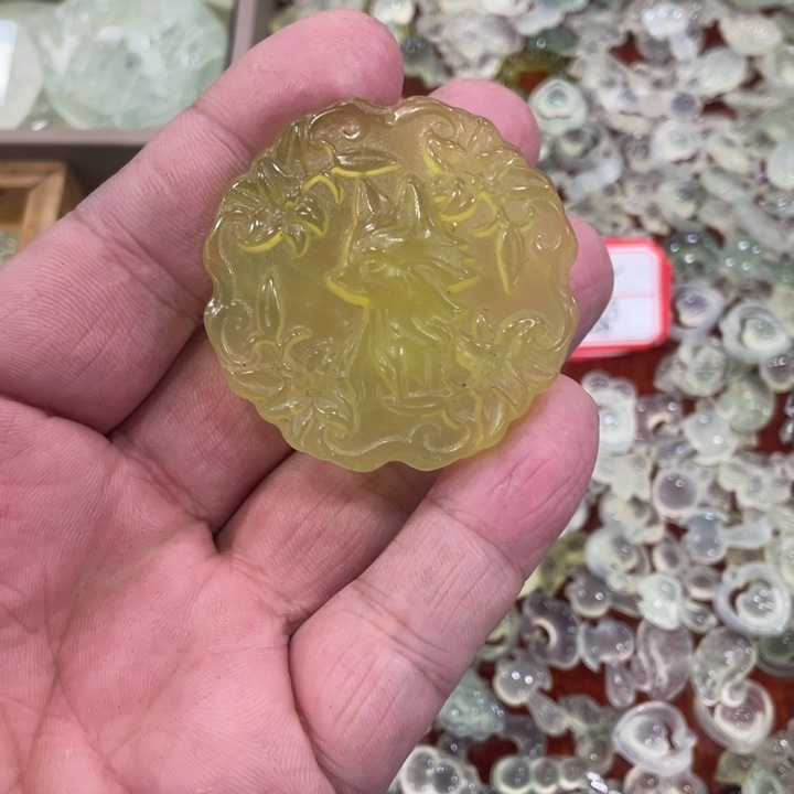 蛇纹石玉合金颈饰