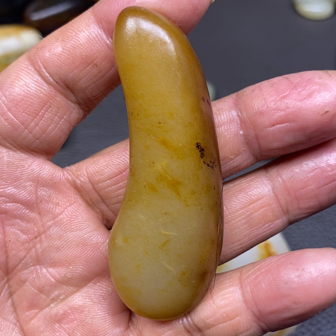 和田玉（糖玉）挂件未镶嵌