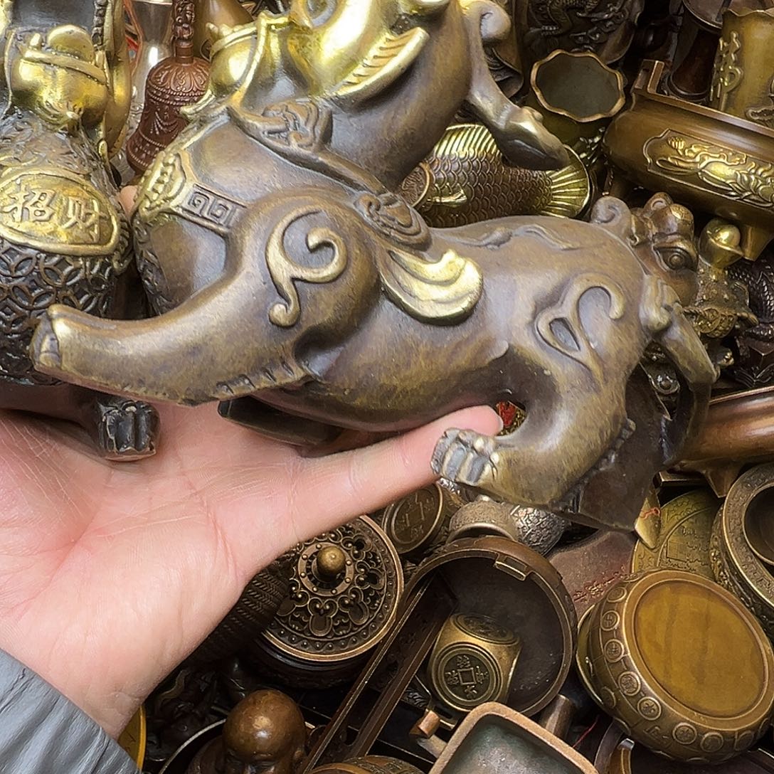 精品铜器，精美文玩