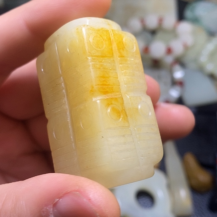 和田玉（糖玉）未镶嵌颈饰
