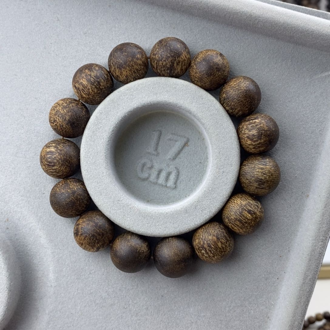 沉香手串悠*越南富森红土