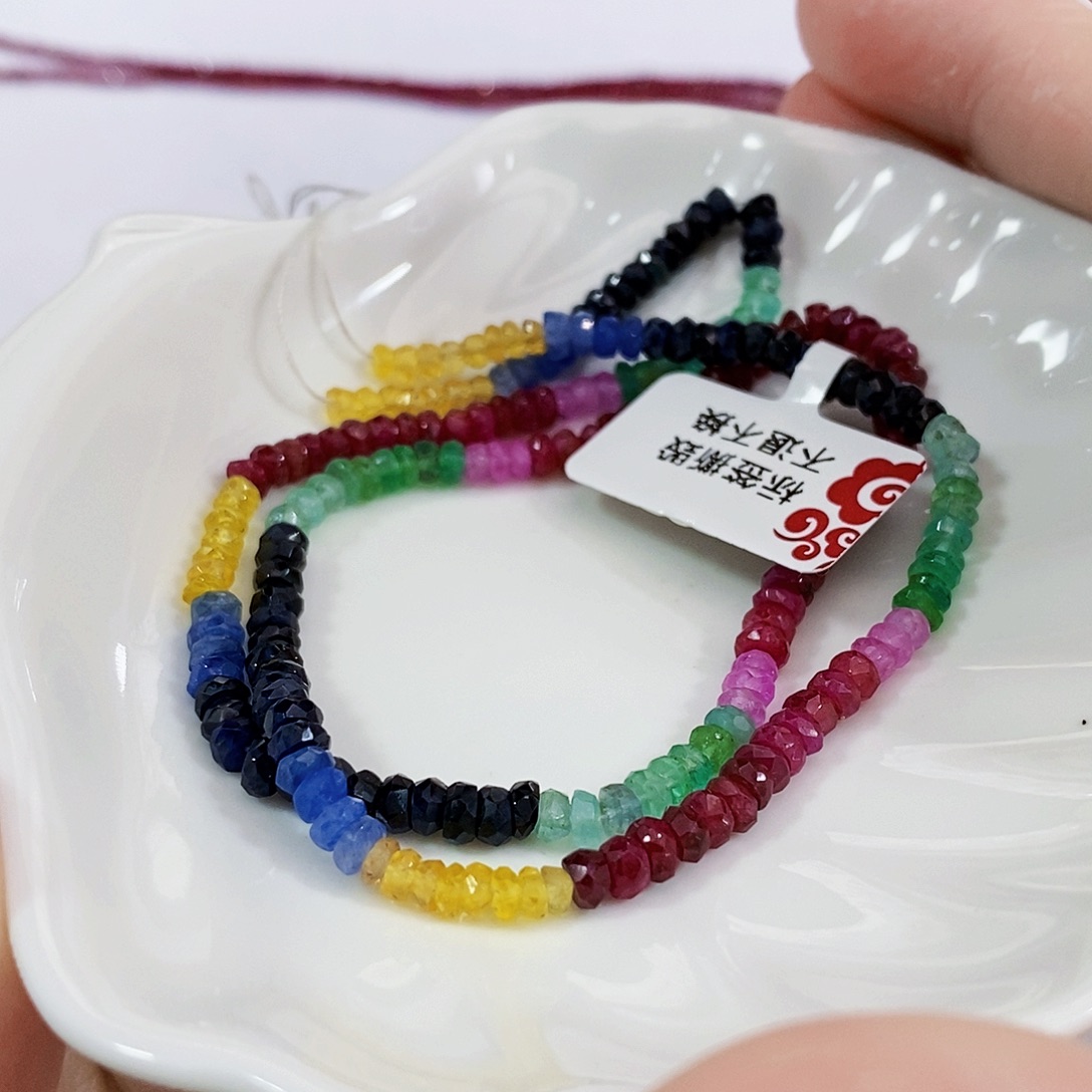 彩色蓝宝石彩色蓝宝石原切项链14K金镶嵌