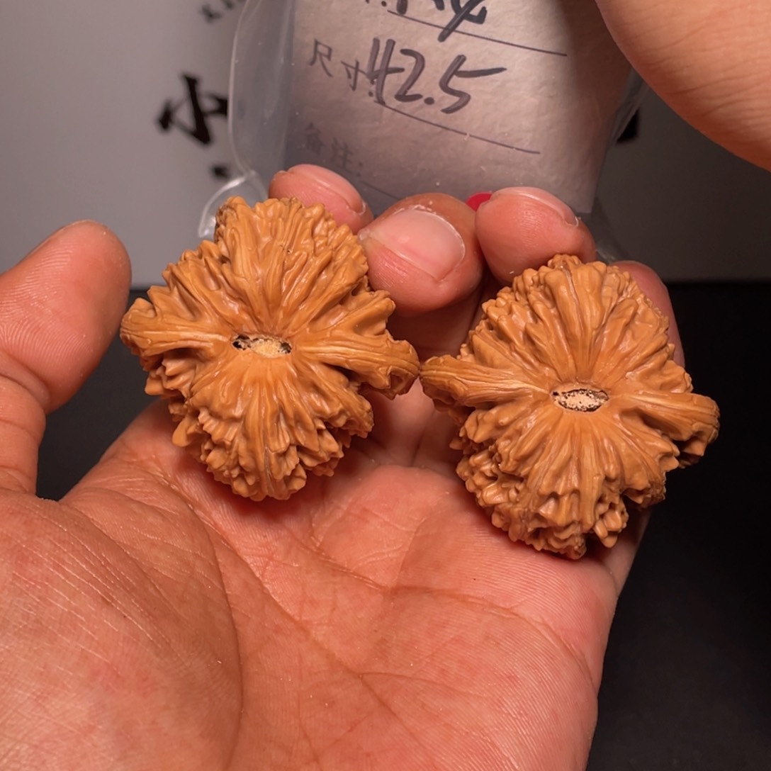 文玩核桃吊坠文玩核桃