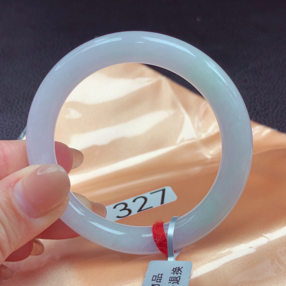 翡翠手镯未镶嵌手镯88