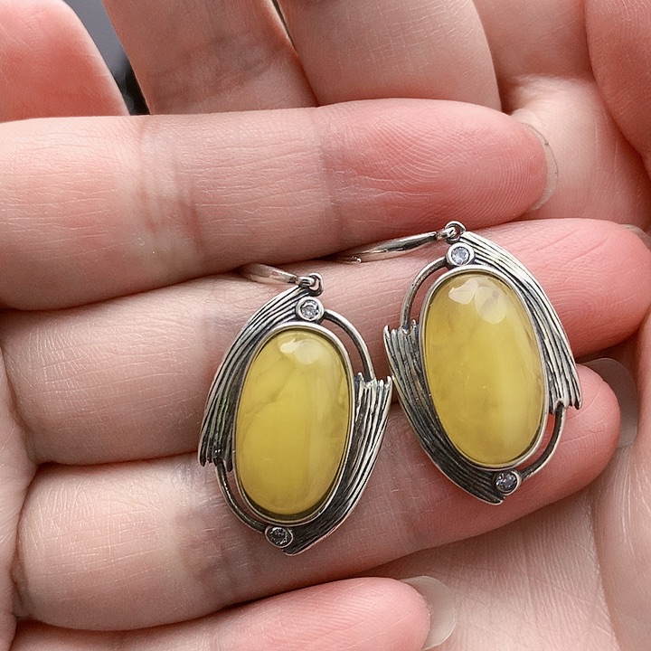 琥珀裸石银S925镶嵌耳坠