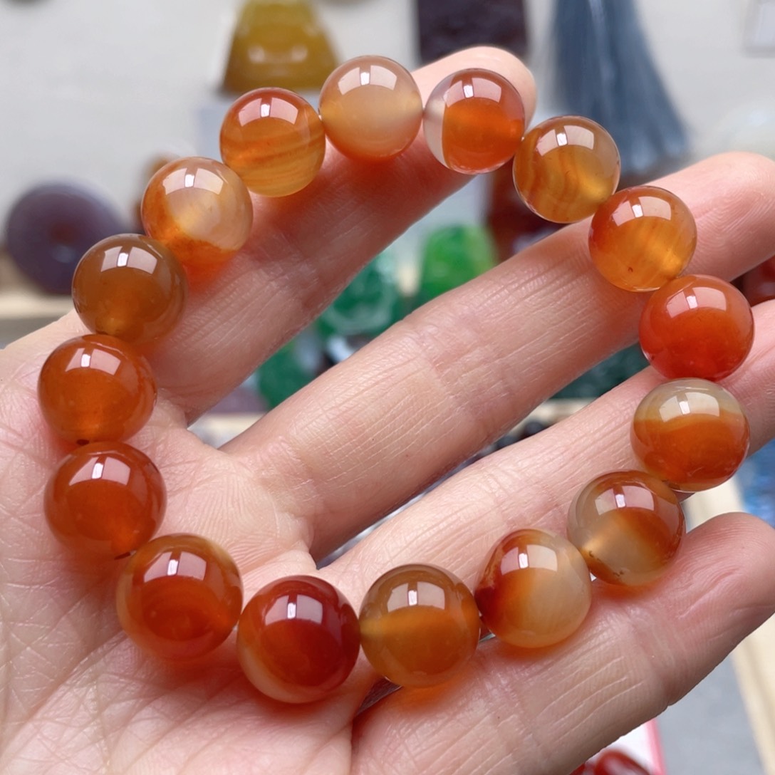 玛瑙/玉髓颈饰合金小****?