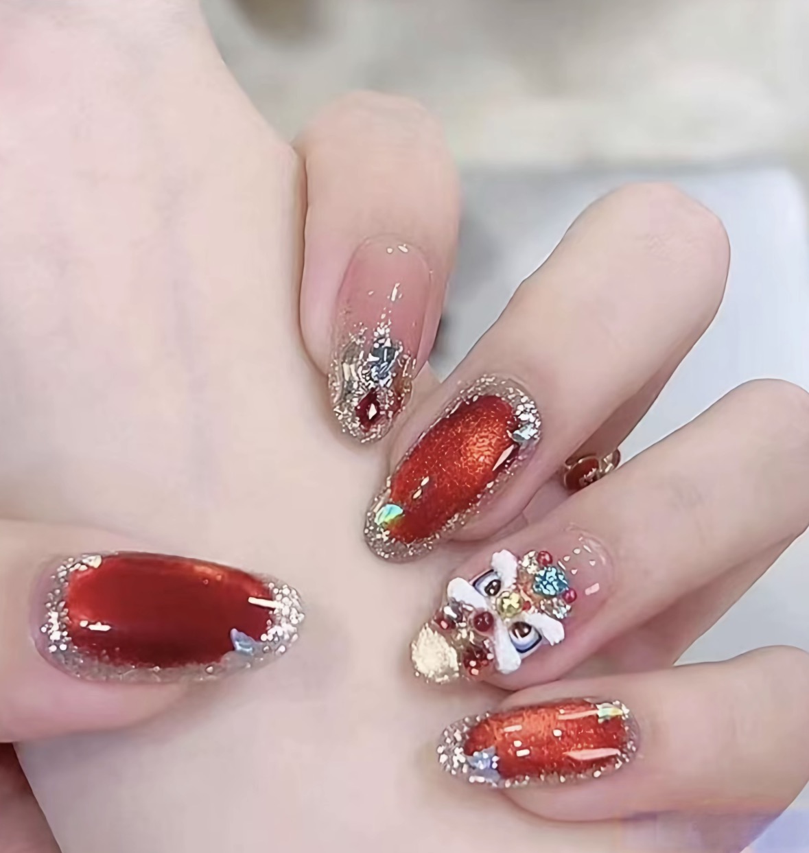 【万事大吉】纯手工穿戴甲  红色狮子拼钻重工新年猫眼美甲