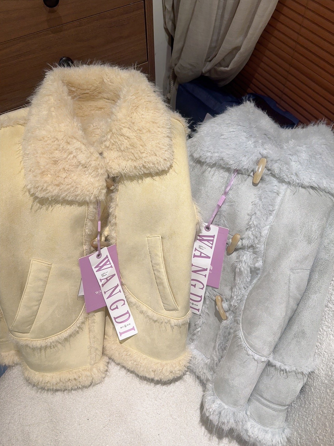 @小白白推荐2025新款外套 88D013