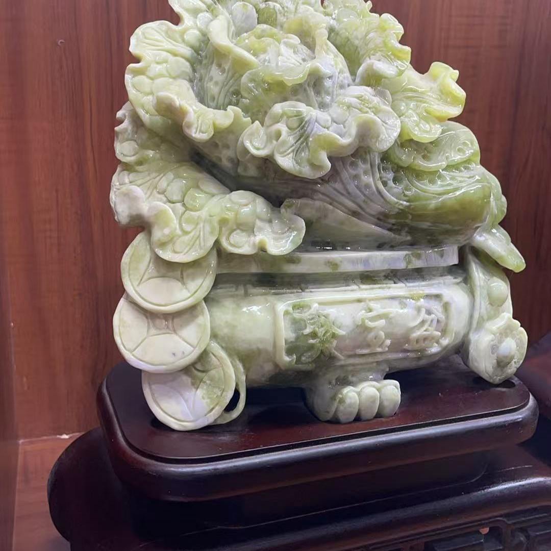 白菜摆件~岫玉蛇纹石玉（百财聚来）