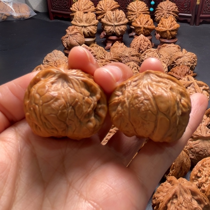 全品文山小蛇头核桃哈哈哈哈哈哈