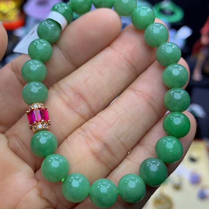 翡翠手链未镶嵌翡翠 