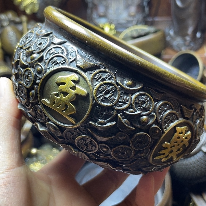 全是铜铜铜器铜器