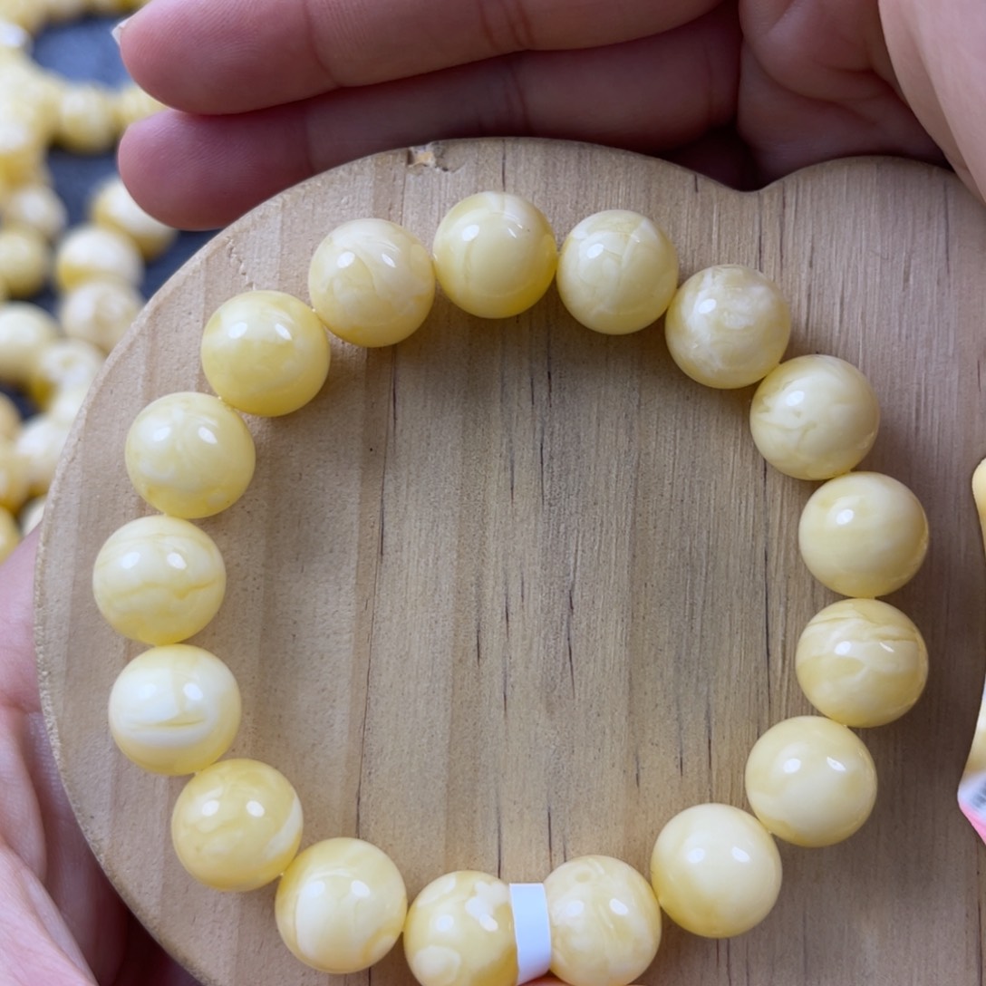 琥珀裸石未镶嵌尺寸12