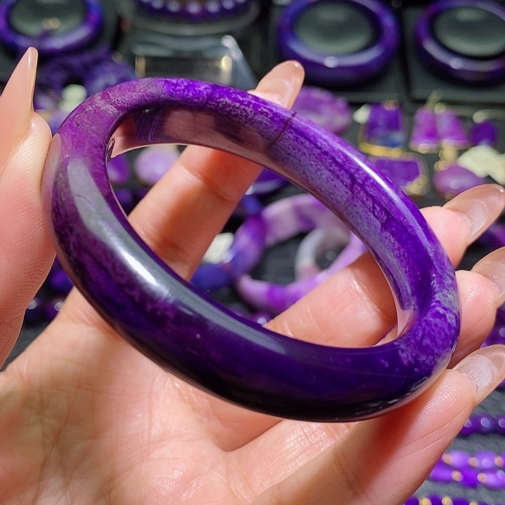 苏纪石（舒俱来）手镯未镶嵌