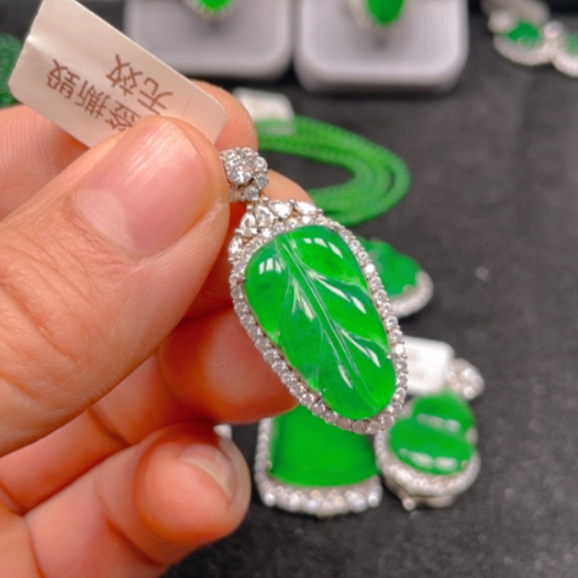 【闪购商品】翡翠颈饰银S925镶嵌吊坠