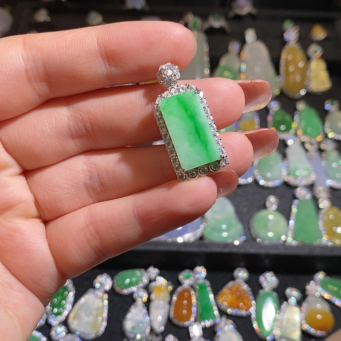 颈饰银S925镶嵌翡翠r